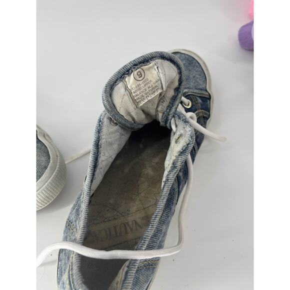Nautica Blue Denim Boat Shoes Lace Up Sneakers Sz 9 - Picture 3 of 5